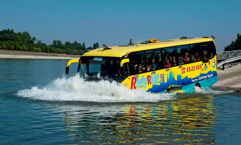 ריברייד אוטובוס אמיפבי בבודפשט