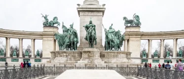 כיכר הגיבורים בבודפשט