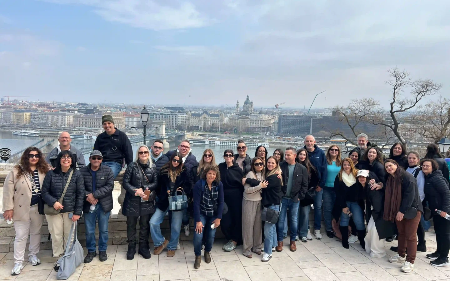 סיור בבודה עם משפחת בנאי